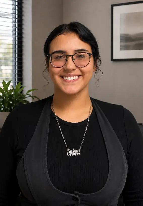 Laura Marty - Guest Services